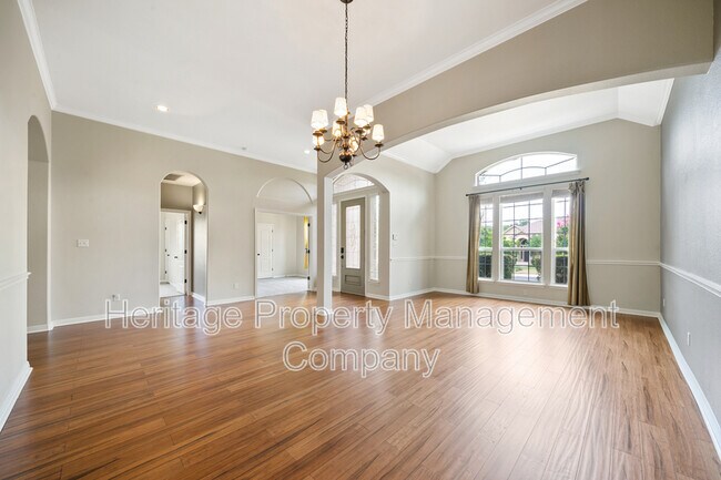 Building Photo - 8627 Magdalena Run