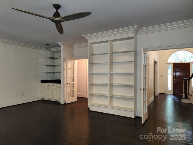 Building Photo - 5630 Colony Rd