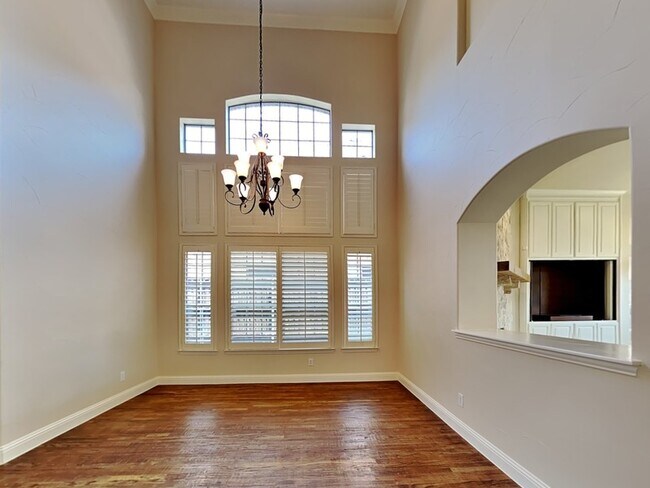 Building Photo - 11340 Classic Ln