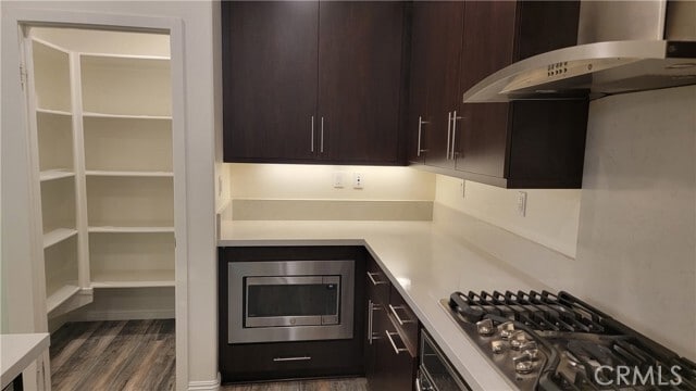 Building Photo - 112 Acamar