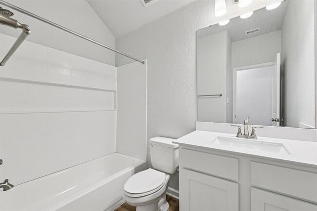 Building Photo - 601 Los Olives Ln