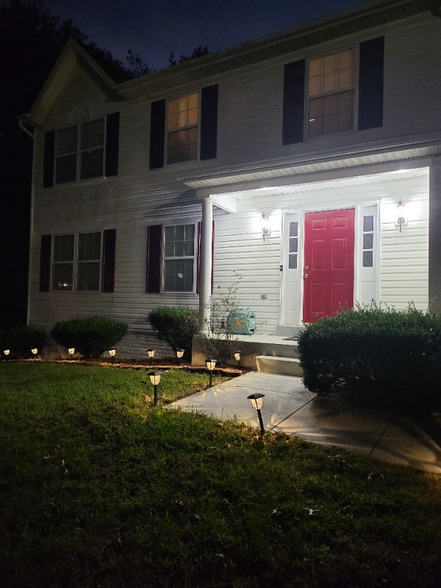 Building Photo - 16112 McConnell Dr