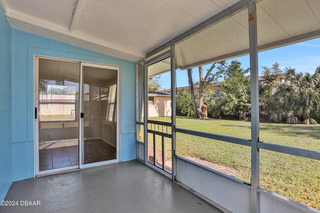 Building Photo - 2669 Anastasia Dr