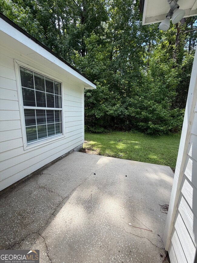 Building Photo - 101 Talbot Ct