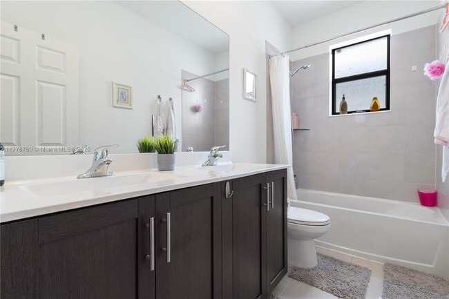 Building Photo - 3431 W 109th Pl