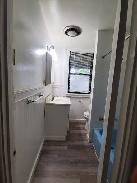 Building Photo - 2767 Churchview Ave