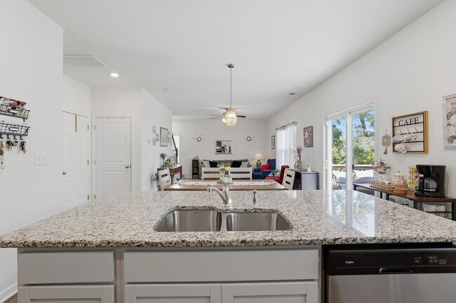 Building Photo - Refined Living in Hardin Valley | Modern Luxury Home with Loft & Outdoor Retreat