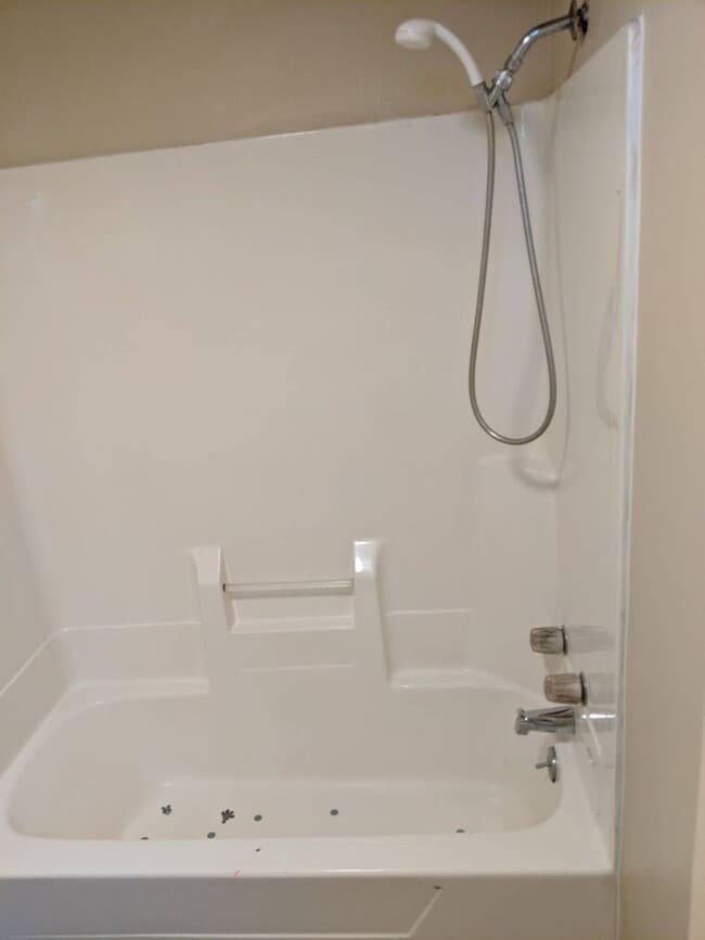 Building Photo - 3 Bed 1 Bath Single Family Home in Antigo