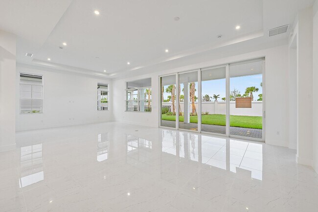 Building Photo - 9516 St Germain Dr