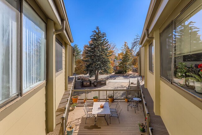 Building Photo - Idyllic West Boulder 2BDR Furnished Home