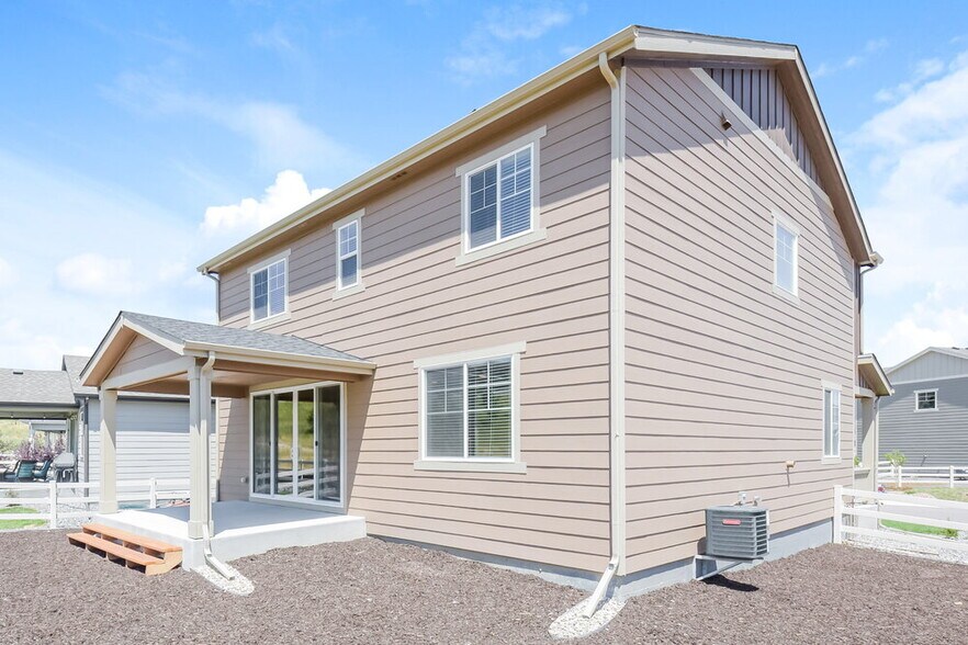 Building Photo - 1918 Cade Ave