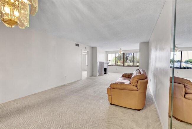 Building Photo - 9633 N Belfort Cir