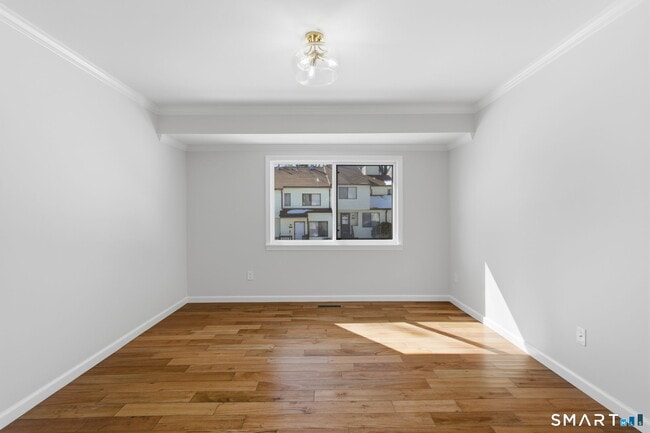 Building Photo - 193 Cypress Rd