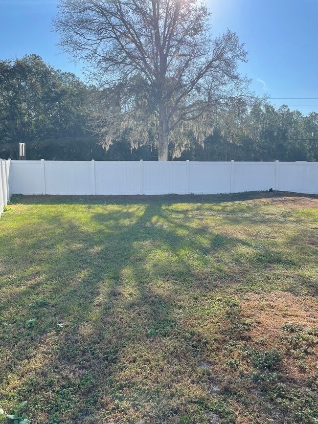 Building Photo - Quiet & Cozy Wesley Chapel Home with Great Yard – $1,850/mo