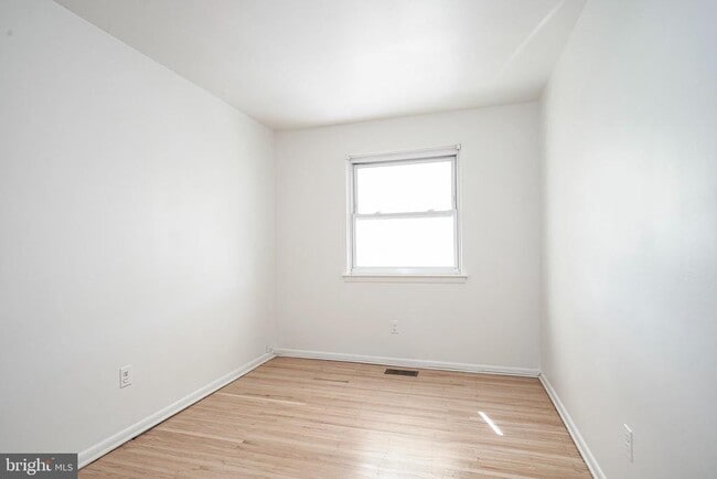 Building Photo - 500 St Michael Dr