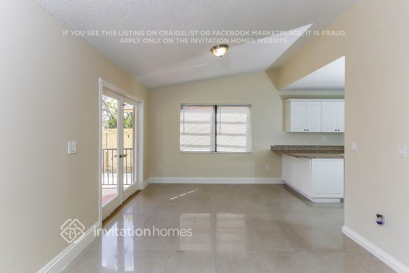 Building Photo - 505 NW 136th Ct