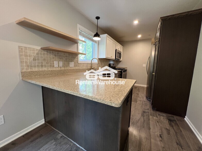 Building Photo - 7110 Calumet Ct