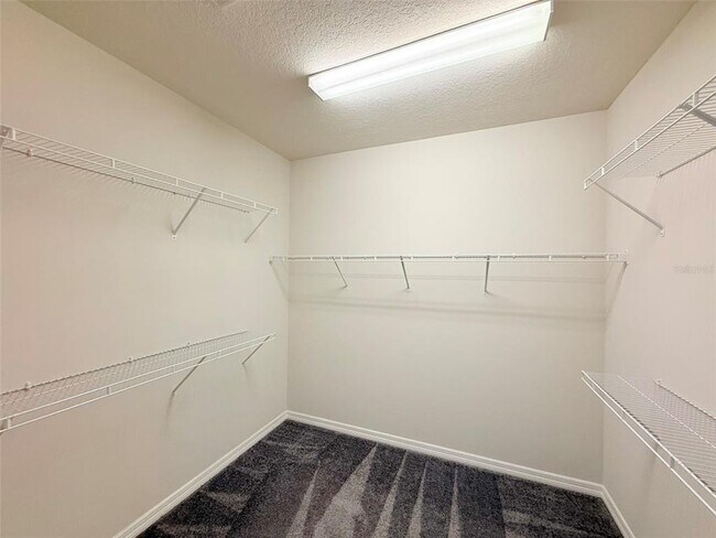 Building Photo - 10844 Rolling Moss Rd