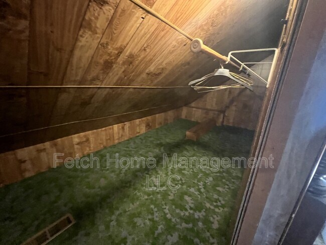 Building Photo - 143 Cedar St