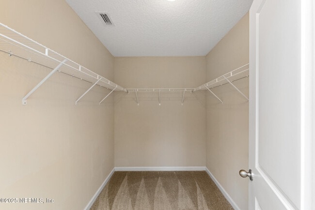 Building Photo - 3199 Chestnut Ridge Way
