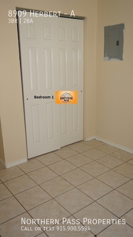 Building Photo - 8909 Herbert-A