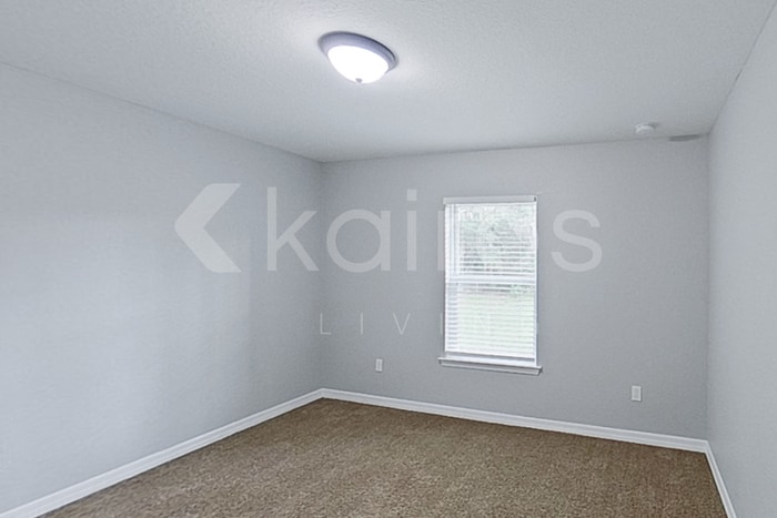 Building Photo - 5623 NW 55th Ave