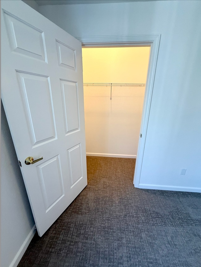 Building Photo - Parc Crossing 1 Bed 1 Bath Unit in Mountai...