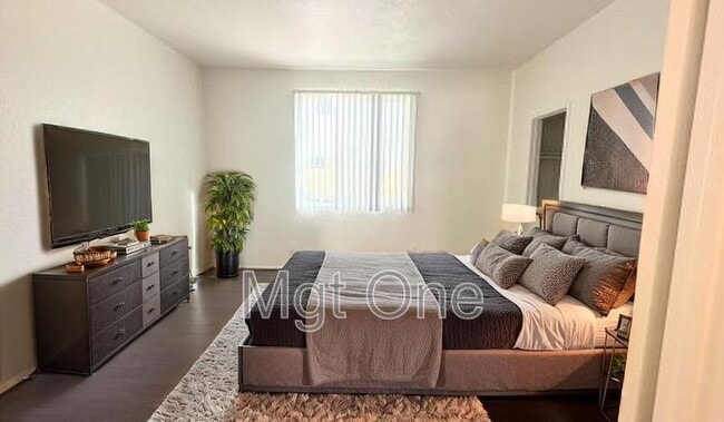 Building Photo - 20823 Westbury Rd