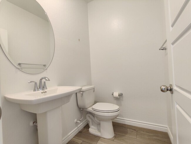 Building Photo - 267 Cordelia Cove Ave