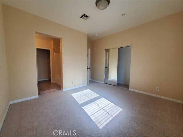 Building Photo - 306 District Ct