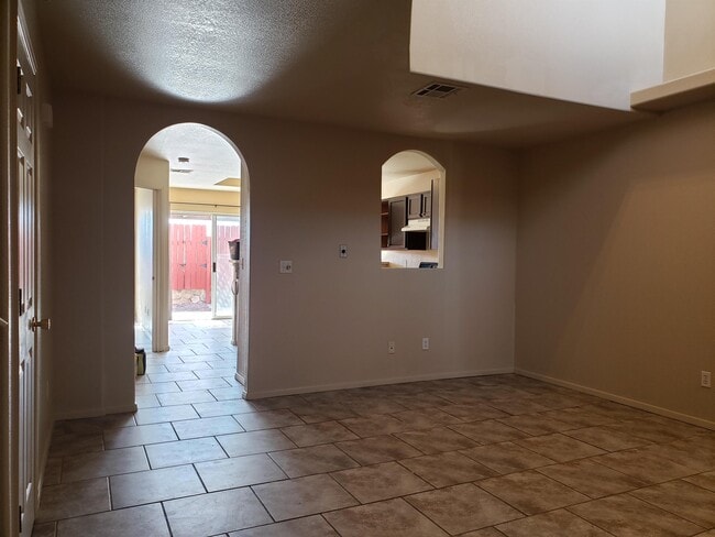 Building Photo - 3854 Van Ess Ct