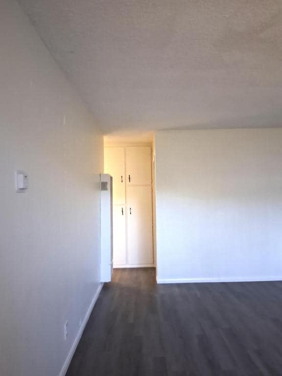 Building Photo - 1148 E 3rd Ave