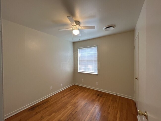 Building Photo - 1510 Metropolitan Dr