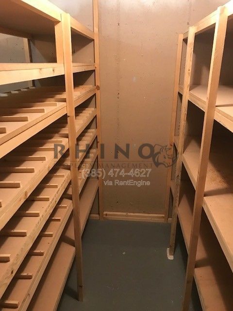 Building Photo - 1919 N Sego Lilly Dr