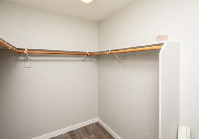 Building Photo - 3 Bedroom, 2.5 Bath, 2 Car Garage Home