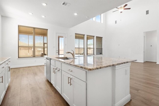 Building Photo - 18116 Leccion Dr