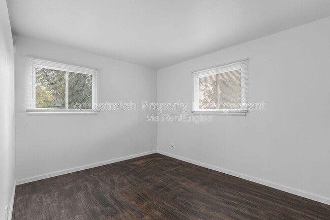 Building Photo - 212 Mc Alpine Dr