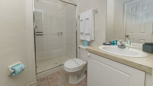 Building Photo - 8150 Fan Palm Way
