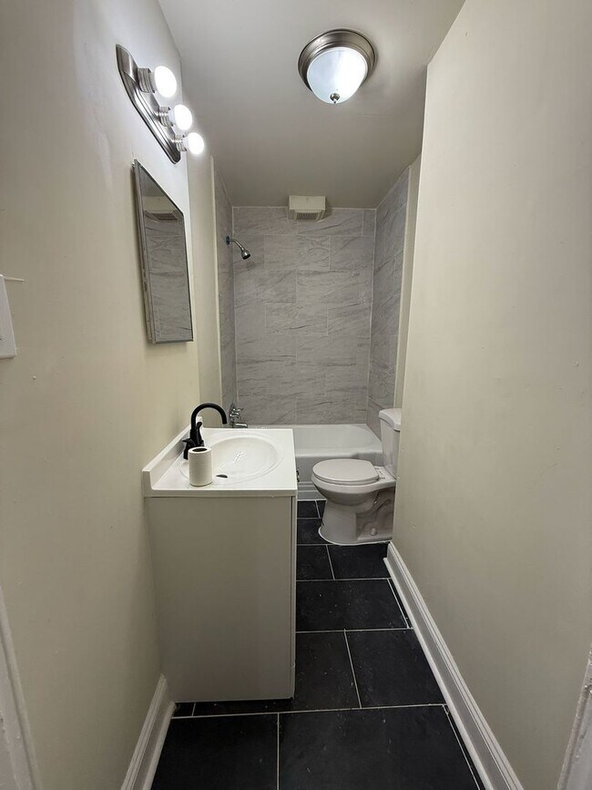 Building Photo - BRAND NEW 1 BED 1 BATH APARTMENT FOR RENT.
