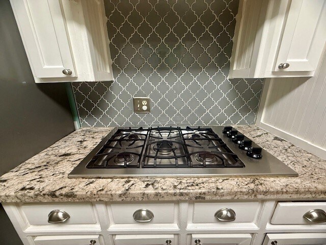 Building Photo - 5019 Oak Forest Dr