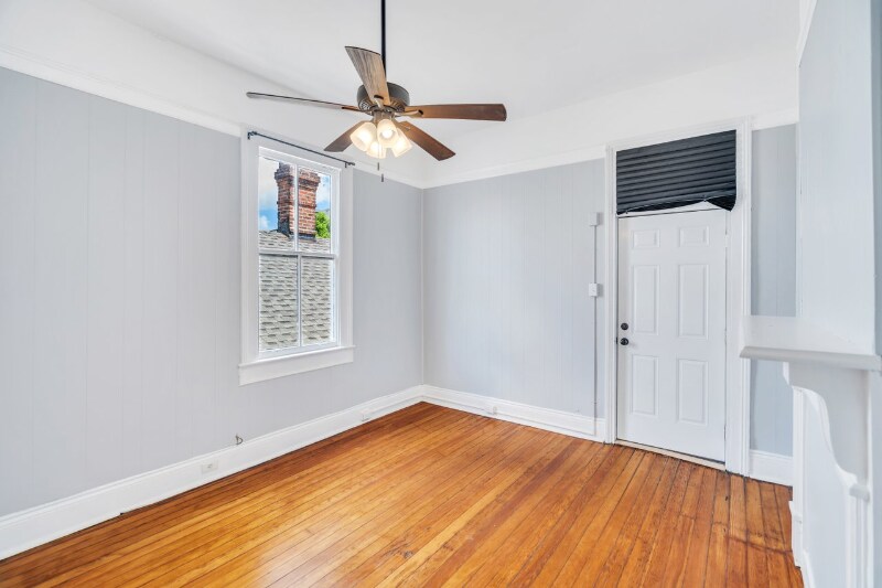 Building Photo - 2331 Ursulines Ave