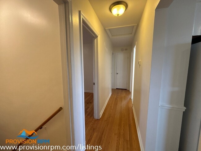 Building Photo - 4002 22nd Ave