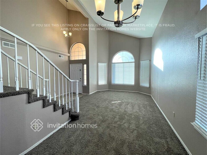 Building Photo - 1638 Rio Bravo Dr