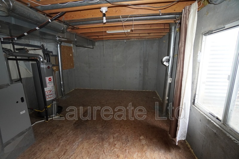 Building Photo - 2462 Kiowa Creek Dr