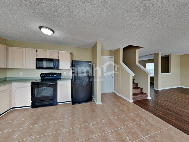 Building Photo - 14766 White Tail Run