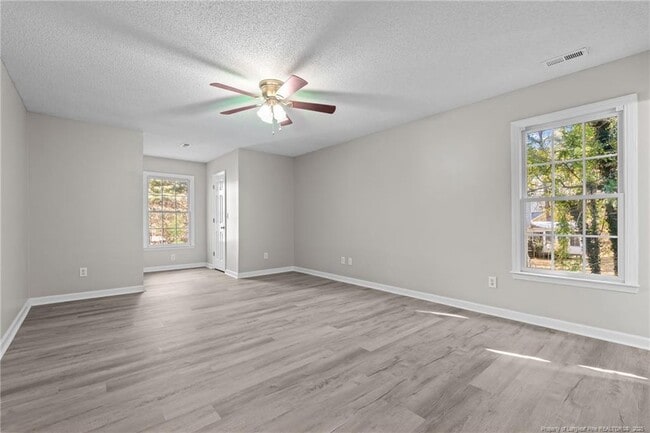 Building Photo - 82 Stonecliff Ln