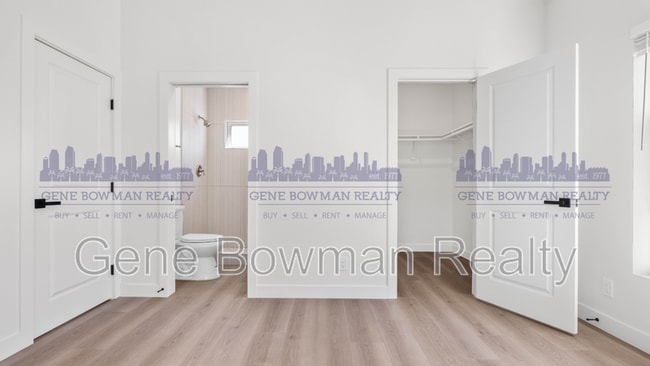 Building Photo - 2413 Fleetwood St