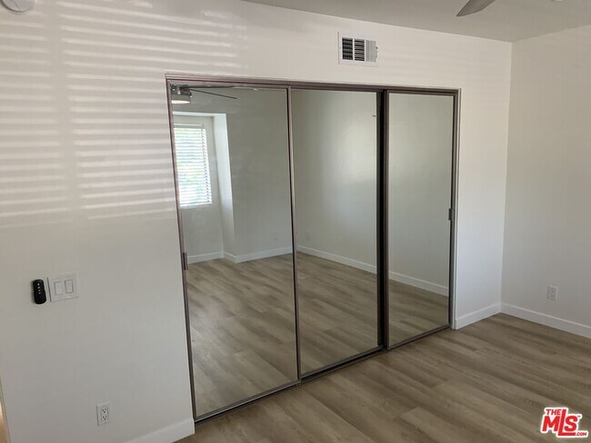 Building Photo - 4561 Alla Rd