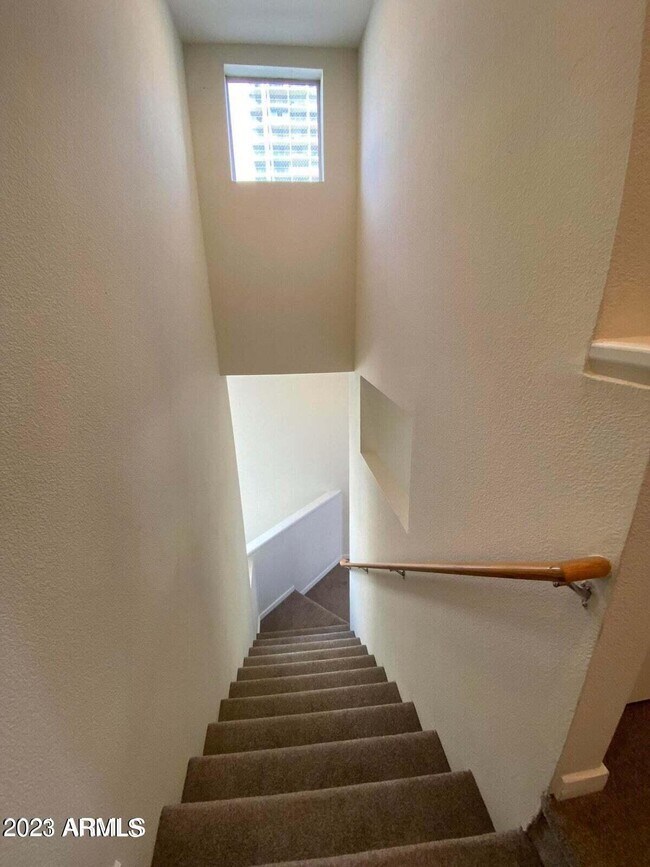 Building Photo - 3633 N 3rd Ave