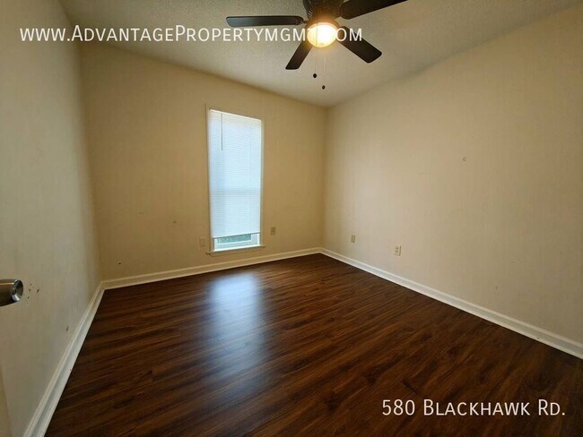 Building Photo - 580 Blackhawk Rd